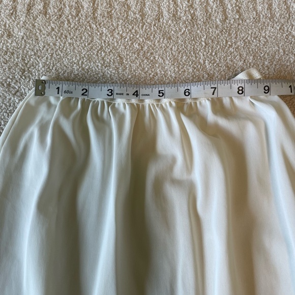 Vintage Val Mode Half Slip Lace Appliqués - Picture 5 of 7